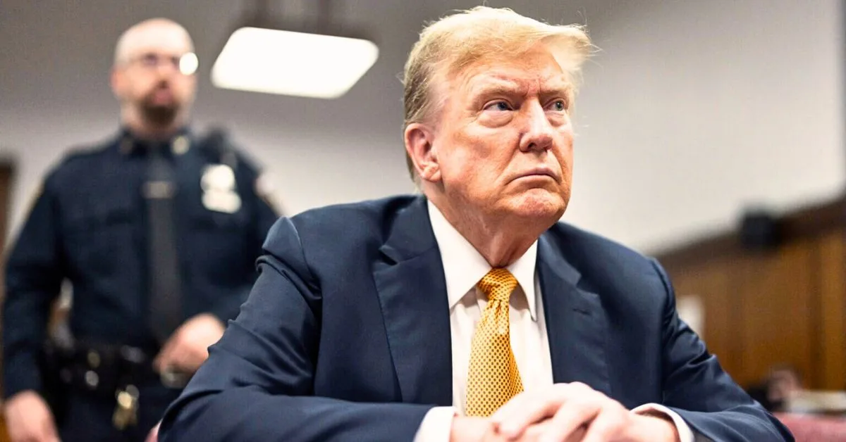 “Trump Piggy!” In a viral video, a former president yells at a reporter about Epstein’s question, igniting a political firestorm.